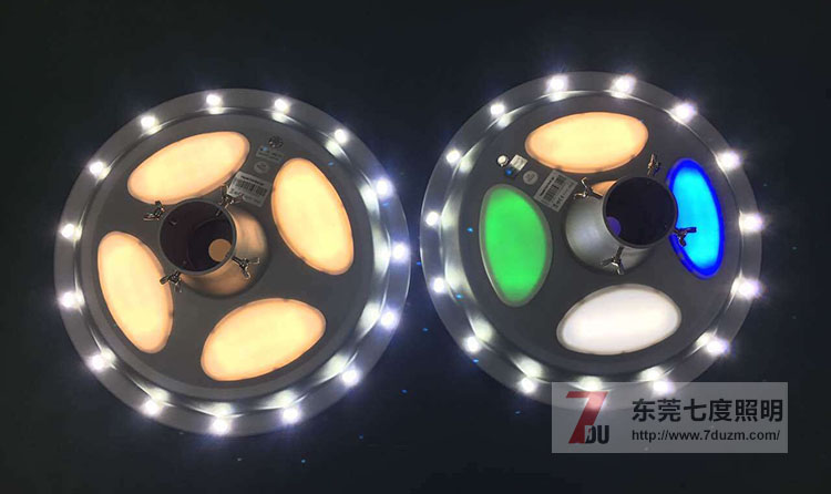 东莞香蕉视频官网照明UFO飞碟型一体化太阳能LED庭院灯亮灯图片展示