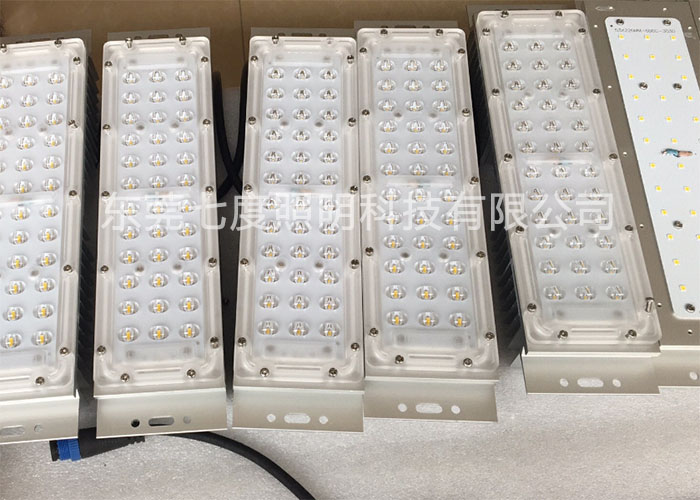 东莞香蕉视频官网照明大功率led路灯模组生产图片
